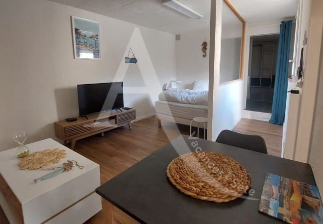 Studio in Sète - 051 / STUDIO CLIM, WIFI ET TERRASSE Studio in Sète - 051 / STUDIO CLIM, WIFI ET TERRASSE