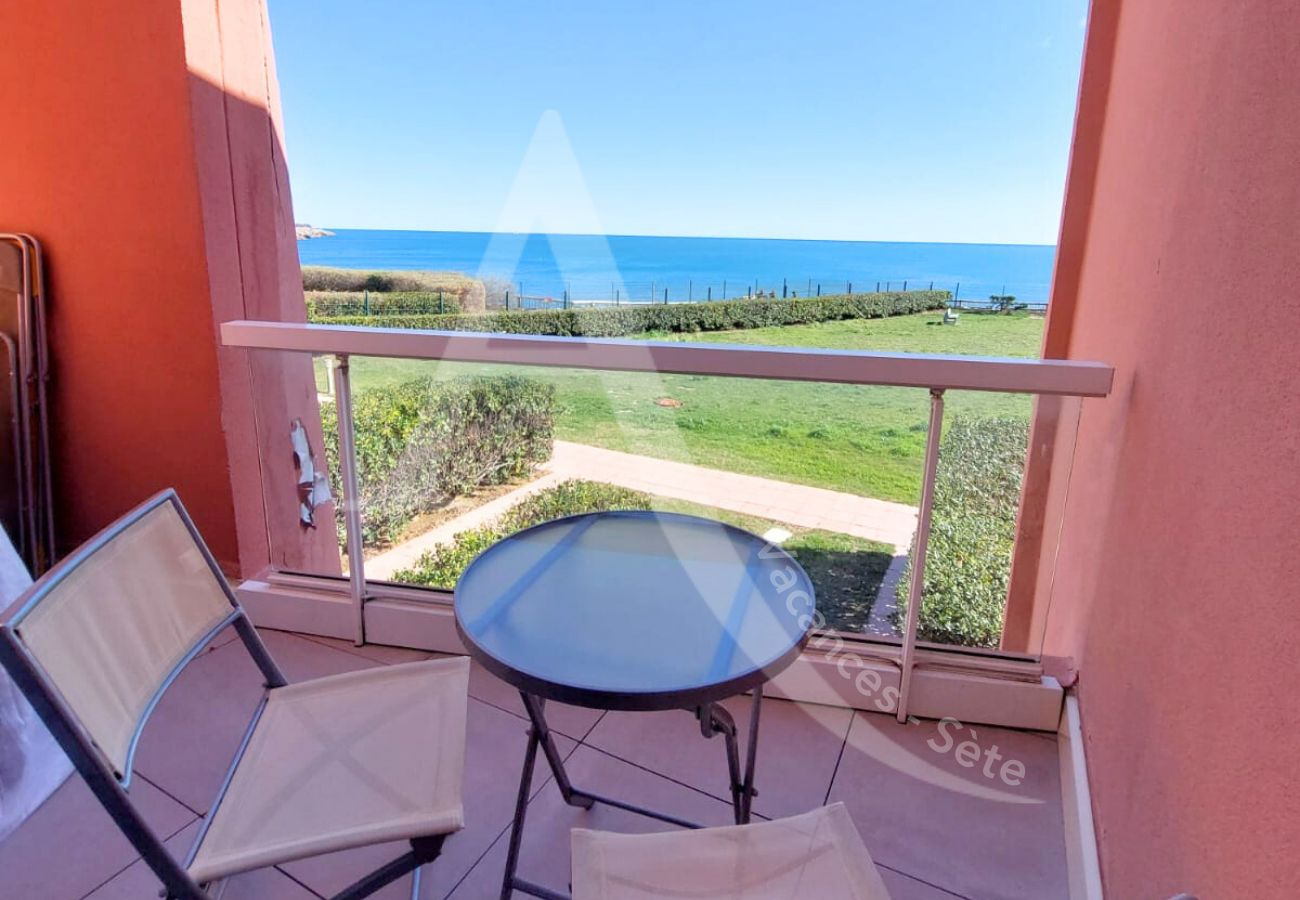 Studio in Sète - 064 / STUDIO CABINE CLIM,WIFI ET PARKING Studio in Sète - 064 / STUDIO CABINE CLIM,WIFI ET PARKING