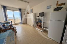 Studio in Sète - 206 / STUDIO CABINE VUE MER AVEC PARKING