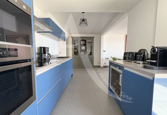 Apartamento en Sète - 250 / SUPERBE T4 CLIMATISÉ EN FRONT DE MER Apartamento en Sète - 250 / SUPERBE T4 CLIMATISÉ EN FRONT DE MER