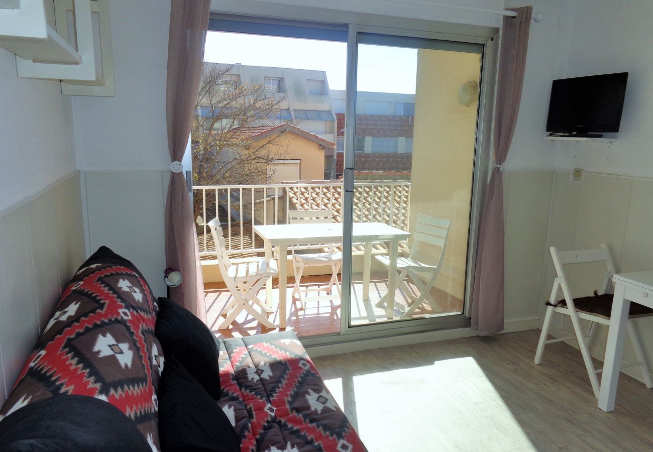 Estudio en Sète - 125/ STUDIO CLIMATISE AVEC TERRASSE
