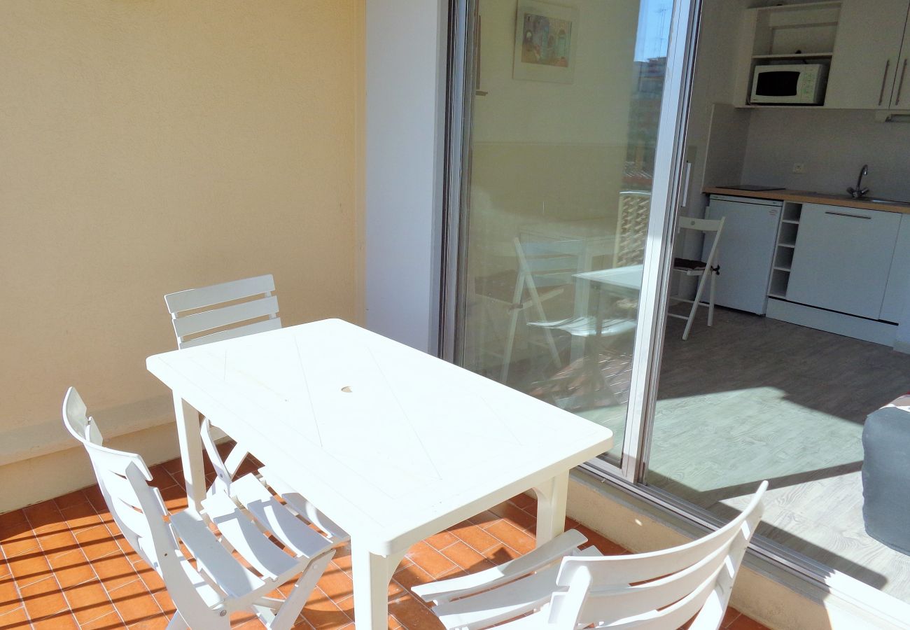 Estudio en Sète - 125/ STUDIO CLIMATISE AVEC TERRASSE