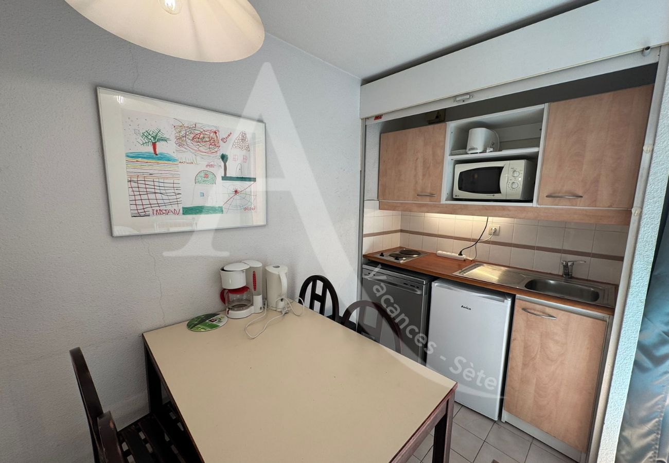 Estudio en Sète - 165 / STUDIO VUE MER AVEC PARKING ET PISCINE