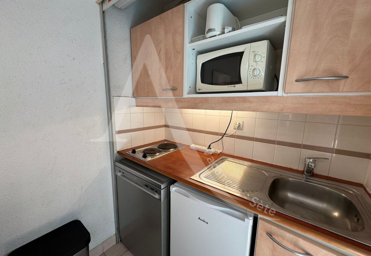 Estudio en Sète - 165 / STUDIO VUE MER AVEC PARKING ET PISCINE