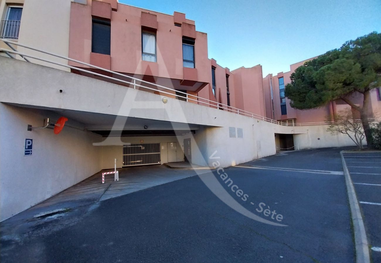 Estudio en Sète - 165 / STUDIO VUE MER AVEC PARKING ET PISCINE