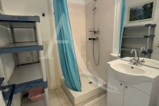 Apartamento en Sète - 033 / T2 AVEC PARKING, PISCINE ET VUE MER