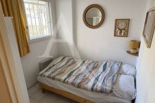 Apartamento en Sète - 033 / T2 AVEC PARKING, PISCINE ET VUE MER