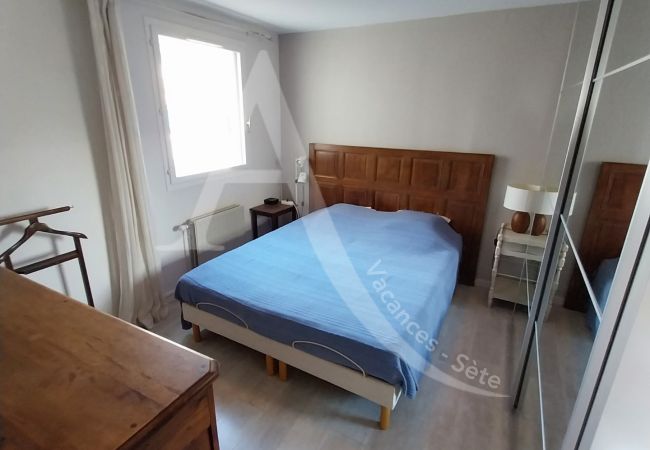 Apartamento en Sète - 110 / GRAND T2 AVEC PARKING ET WI-FI Apartamento en Sète - 110 / GRAND T2 AVEC PARKING ET WI-FI