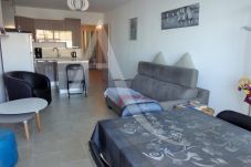 Apartamento en Sète - 008 / T3 AVEC GARAGE ET PISCINE