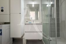 Apartamento en Sète - 285 / T2 CLASSÉ AVEC TERRASSE VUE MER ET PISCINE