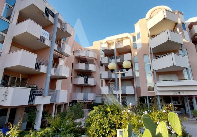 Apartamento en Sète - 106 / T2 VUE MER AVEC PARKING PROCHE PLAGE Apartamento en Sète - 106 / T2 VUE MER AVEC PARKING PROCHE PLAGE