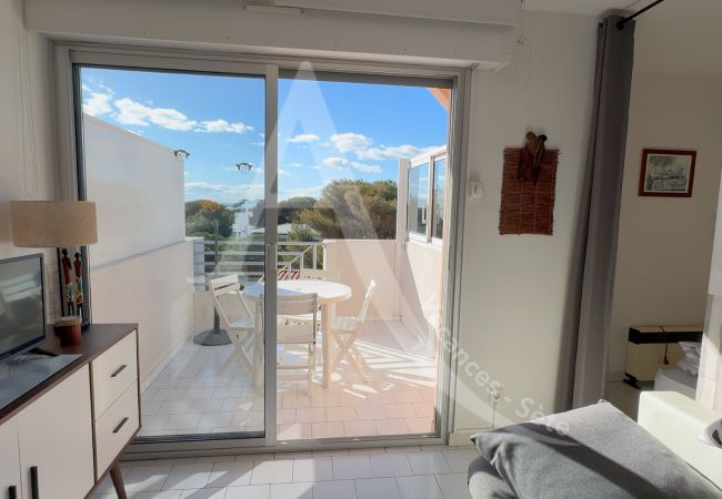 Apartamento en Sète - 106 / T2 VUE MER AVEC PARKING PROCHE PLAGE Apartamento en Sète - 106 / T2 VUE MER AVEC PARKING PROCHE PLAGE