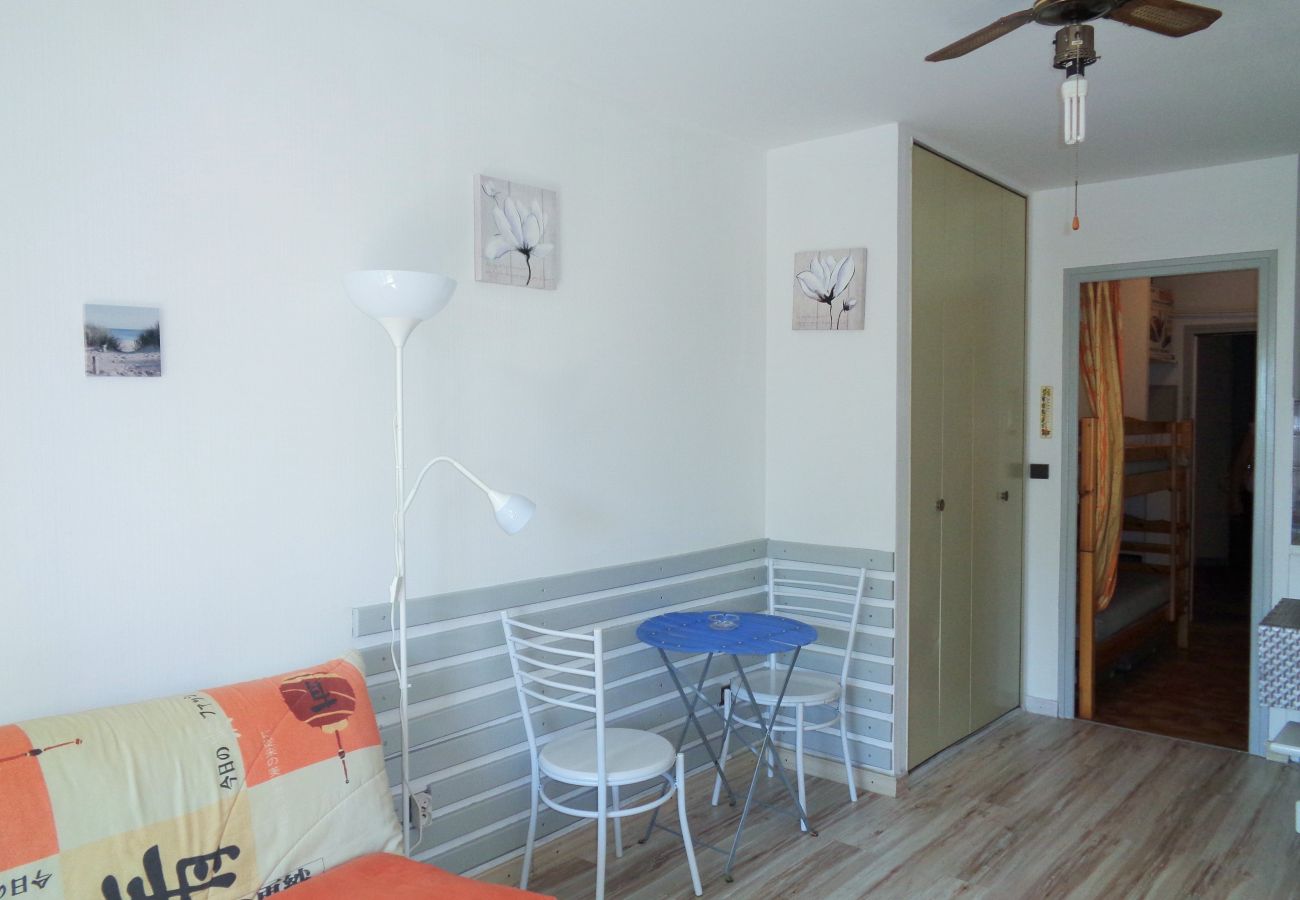 Apartamento en Sète - 073