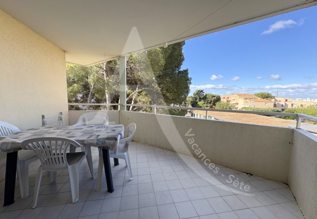 Apartamento en Sète - 105 / T2 CABINE AVEC ACCÈS COURTS DE TENNIS Apartamento en Sète - 105 / T2 CABINE AVEC ACCÈS COURTS DE TENNIS