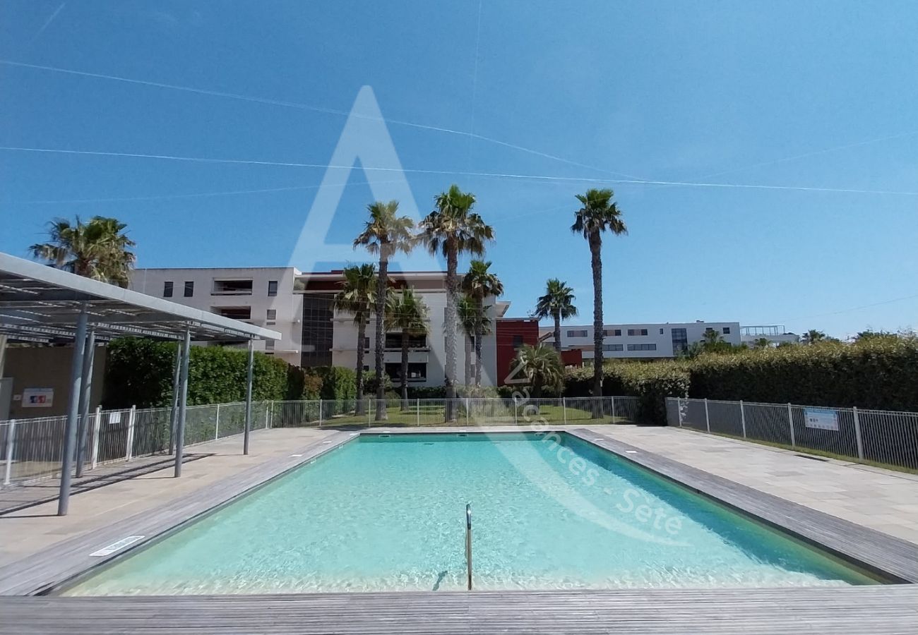 Apartamento en Sète - 302 / T2 AVEC CLIM SÉJOUR, GARAGE ET PISCINE Apartamento en Sète - 302 / T2 AVEC CLIM SÉJOUR, GARAGE ET PISCINE