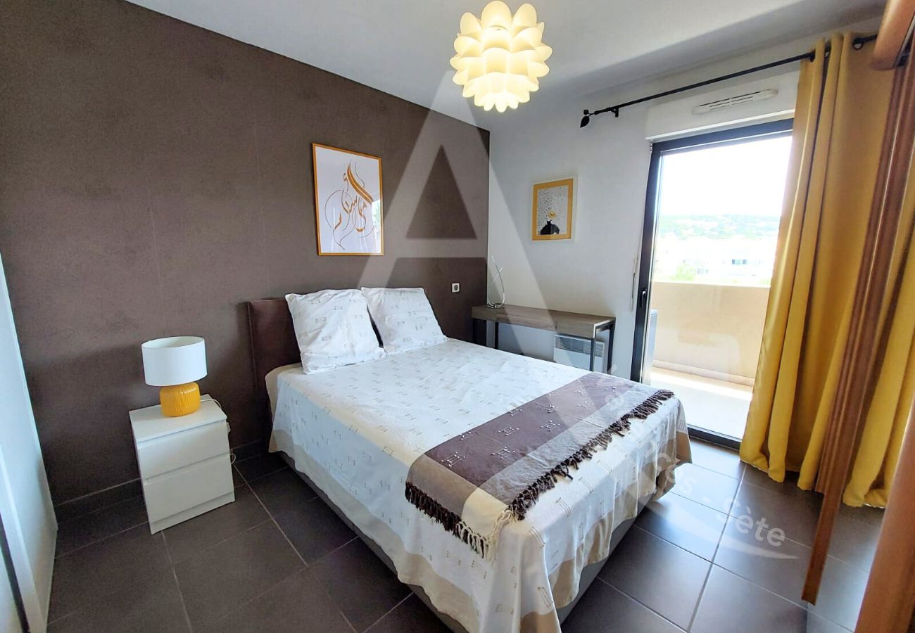 Apartamento en Sète - 302 / T2 AVEC CLIM SÉJOUR, GARAGE ET PISCINE Apartamento en Sète - 302 / T2 AVEC CLIM SÉJOUR, GARAGE ET PISCINE