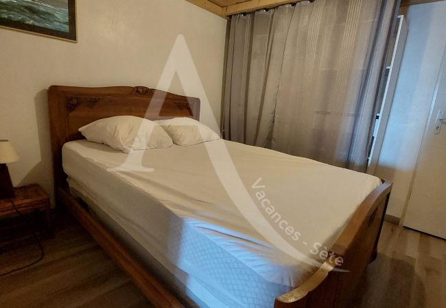 Apartamento en Sète - 079 / T2 EN REZ-DE-JARDIN AVEC PARKING ET WI-FI Apartamento en Sète - 079 / T2 EN REZ-DE-JARDIN AVEC PARKING ET WI-FI