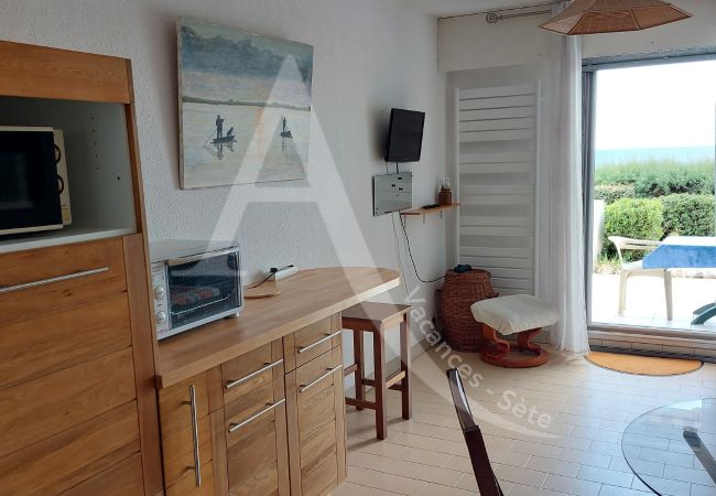 Apartamento en Sète - 079 / T2 EN REZ-DE-JARDIN AVEC PARKING ET WI-FI Apartamento en Sète - 079 / T2 EN REZ-DE-JARDIN AVEC PARKING ET WI-FI