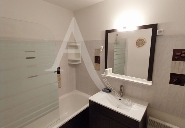 Apartamento en Sète - 362 / T3 AVEC PISCINE ET GARAGE Apartamento en Sète - 362 / T3 AVEC PISCINE ET GARAGE