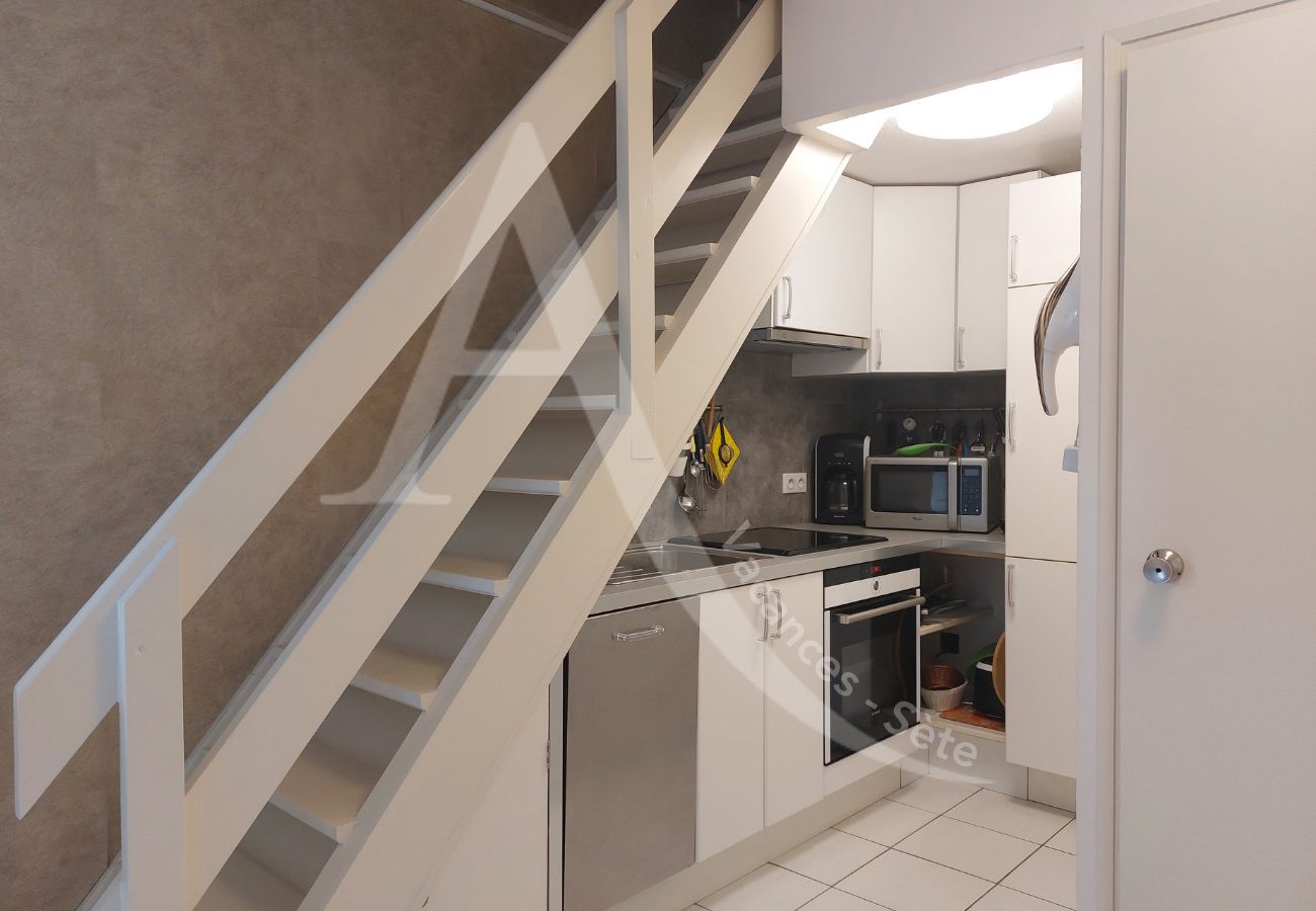 Apartamento en Sète - 098/T2 DUPLEX, 2 TERRASSES, CLIM ET PARKING Apartamento en Sète - 098/T2 DUPLEX, 2 TERRASSES, CLIM ET PARKING