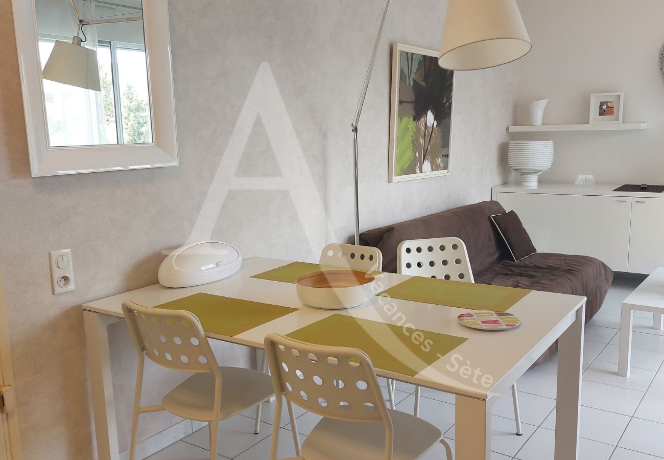 Apartamento en Sète - 098/T2 DUPLEX, 2 TERRASSES, CLIM ET PARKING Apartamento en Sète - 098/T2 DUPLEX, 2 TERRASSES, CLIM ET PARKING