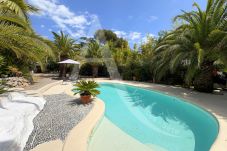 Villa en Sète - 061 / VILLA CLIMATISEE PISCINE PRIVEE ET WI-FI