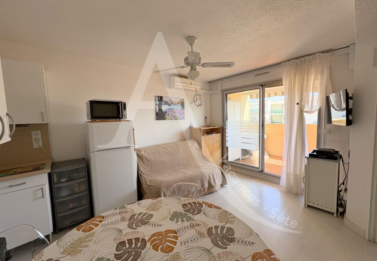 Apartamento en Sète - 072 / T2 CLIMATISE AVEC GARAGE ET WI-FI Apartamento en Sète - 072 / T2 CLIMATISE AVEC GARAGE ET WI-FI