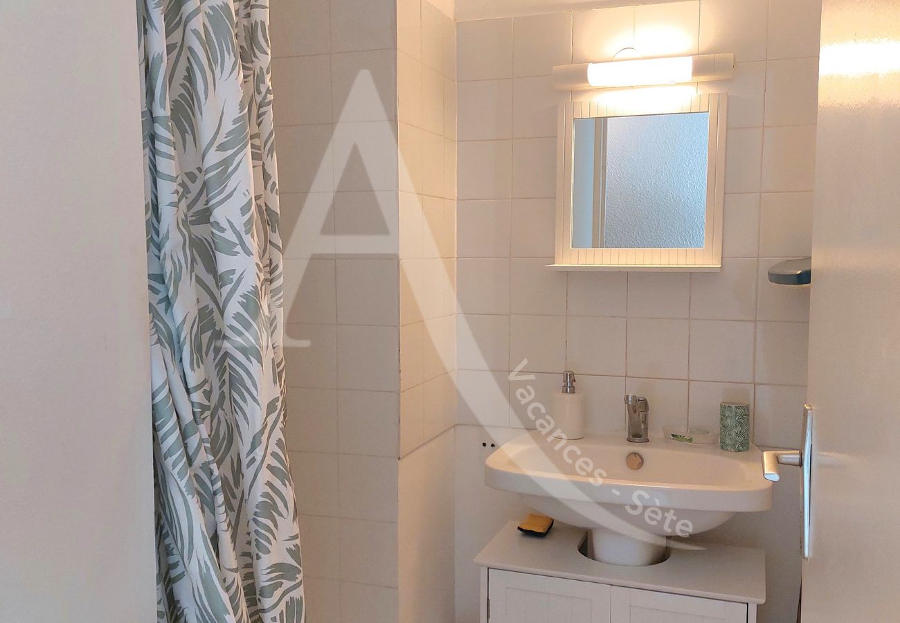 Apartamento en Sète - 297 / PRATIQUE T3 PLEIN COEUR CORNICHE Apartamento en Sète - 297 / PRATIQUE T3 PLEIN COEUR CORNICHE