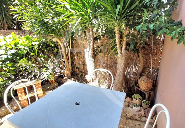 Apartamento en Sète - 088 / T2 MODERNE EN RDC JARDIN, PARKING ET WIFI Apartamento en Sète - 088 / T2 MODERNE EN RDC JARDIN, PARKING ET WIFI