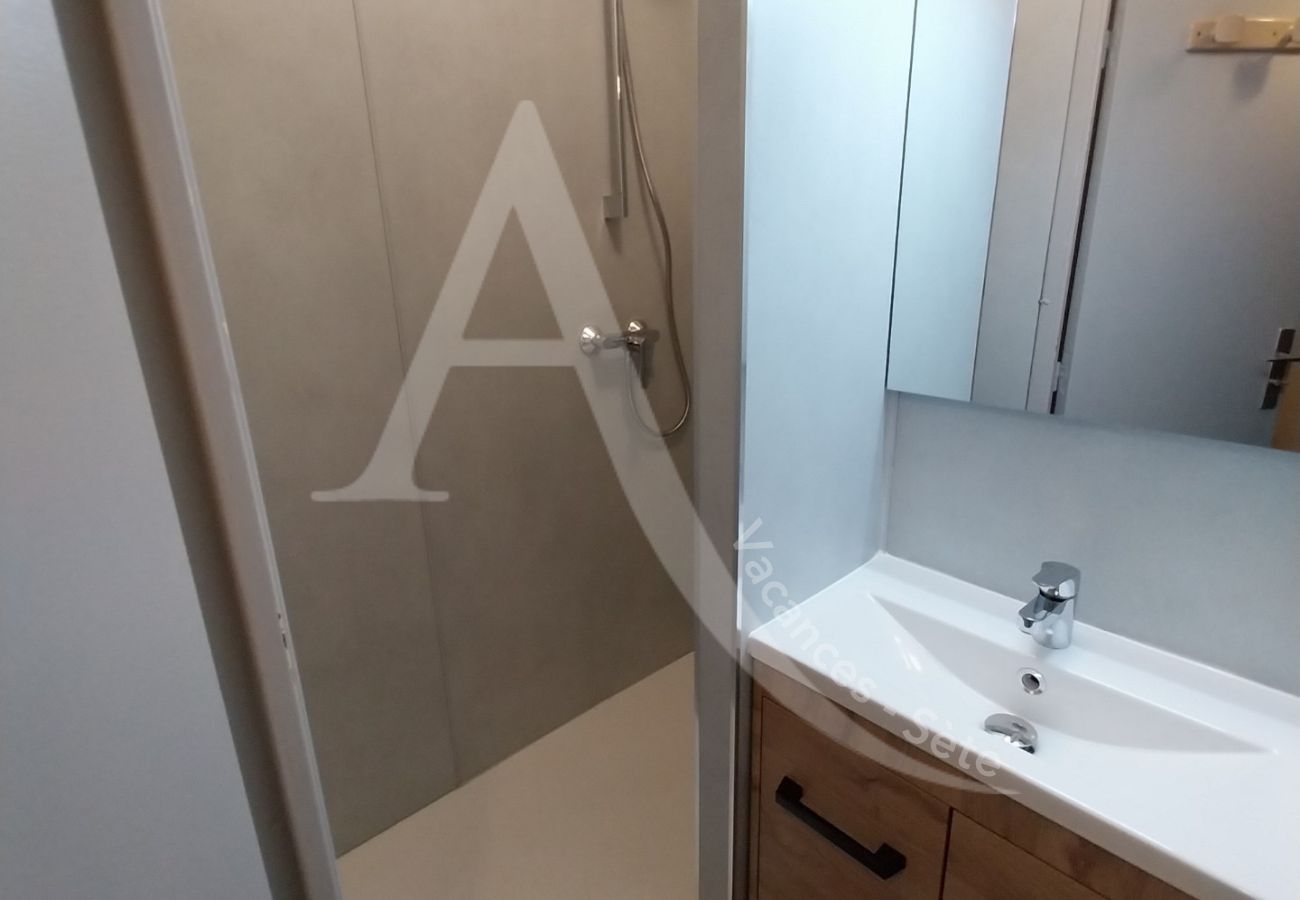 Estudio en Sète - 054 / STUDIO CLIMATISÉ AVEC WI-FI ET PARKING Estudio en Sète - 054 / STUDIO CLIMATISÉ AVEC WI-FI ET PARKING