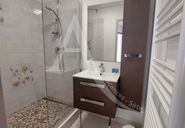 Apartamento en Sète - 220 / SPACIEUX T3 VUE MER AVEC PARKING Apartamento en Sète - 220 / SPACIEUX T3 VUE MER AVEC PARKING