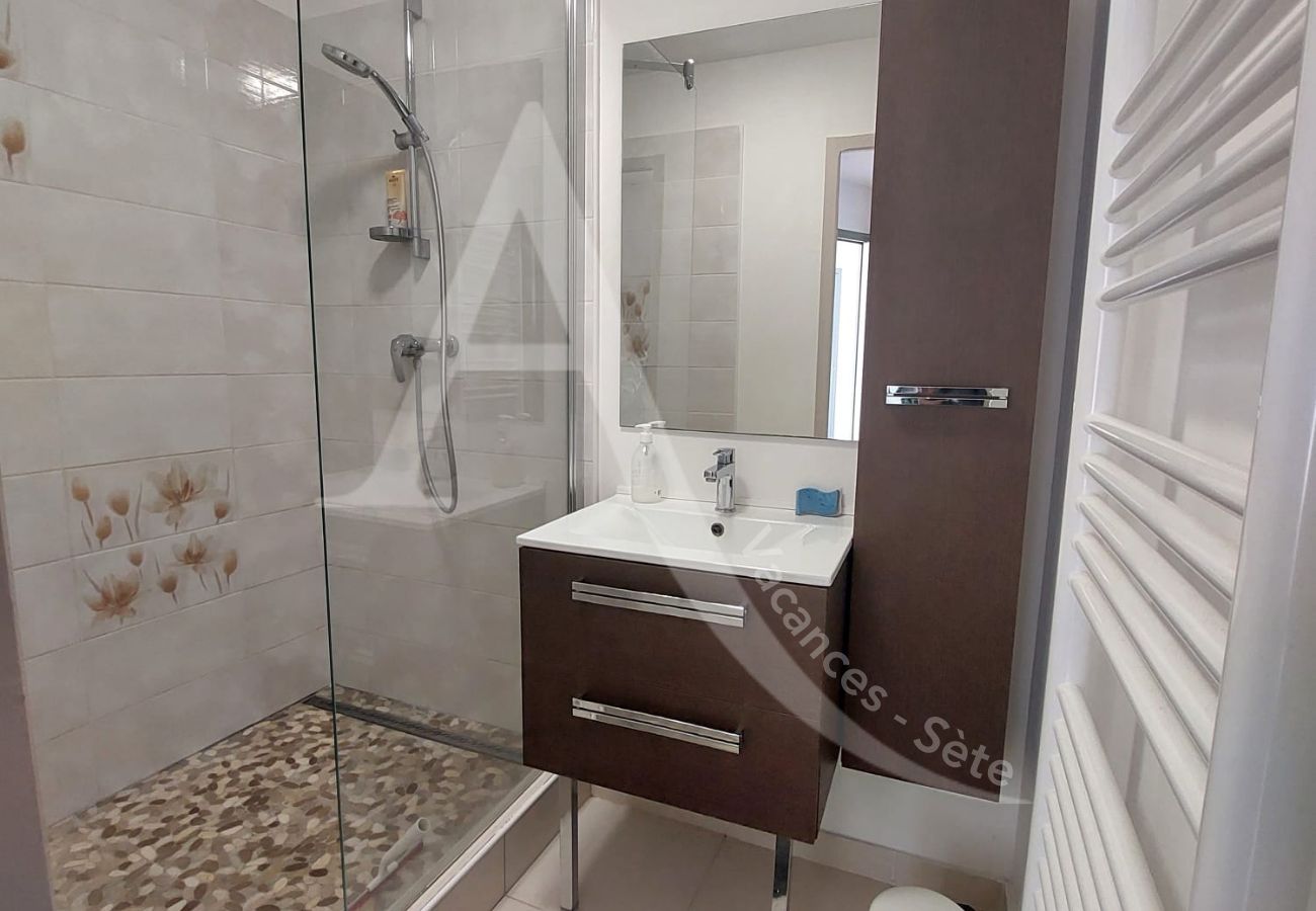 Apartamento en Sète - 220 / SPACIEUX T3 VUE MER AVEC PARKING Apartamento en Sète - 220 / SPACIEUX T3 VUE MER AVEC PARKING