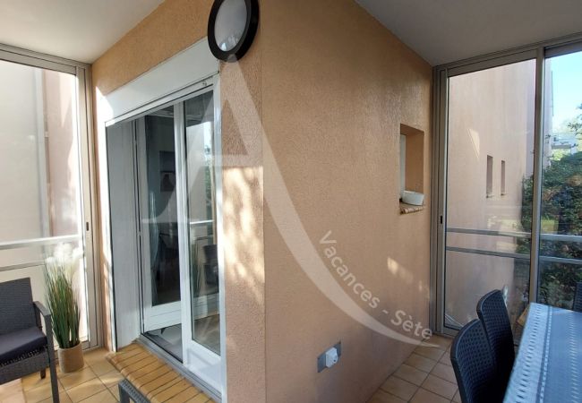 Apartamento en Sète - 212 / T2 MODERNE AVEC PISCINE ET PARKING Apartamento en Sète - 212 / T2 MODERNE AVEC PISCINE ET PARKING