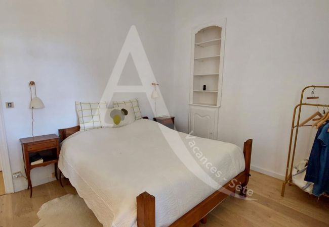 Villa en Sète - 510 / MAISON 10 PERS, PISCINE PRIVEE, WIFI Villa en Sète - 510 / MAISON 10 PERS, PISCINE PRIVEE, WIFI