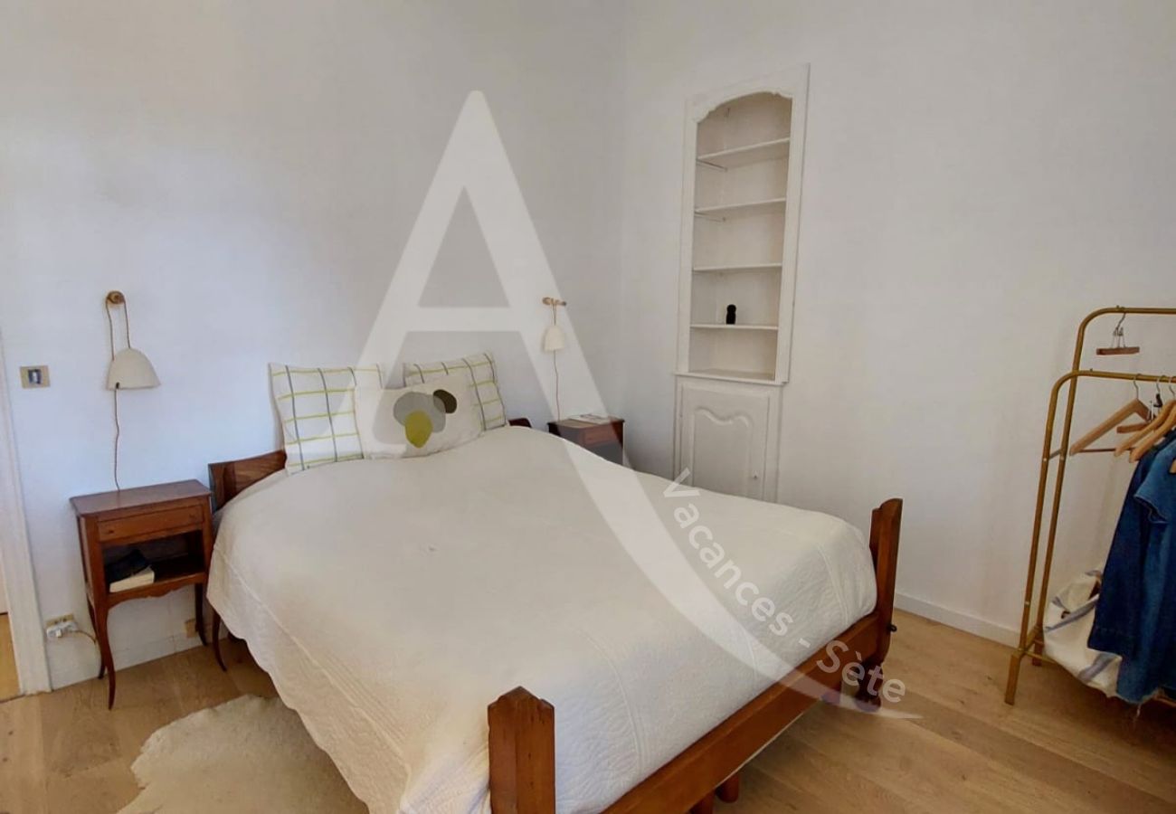 Villa en Sète - 510 / MAISON 10 PERS, PISCINE PRIVEE, WIFI Villa en Sète - 510 / MAISON 10 PERS, PISCINE PRIVEE, WIFI