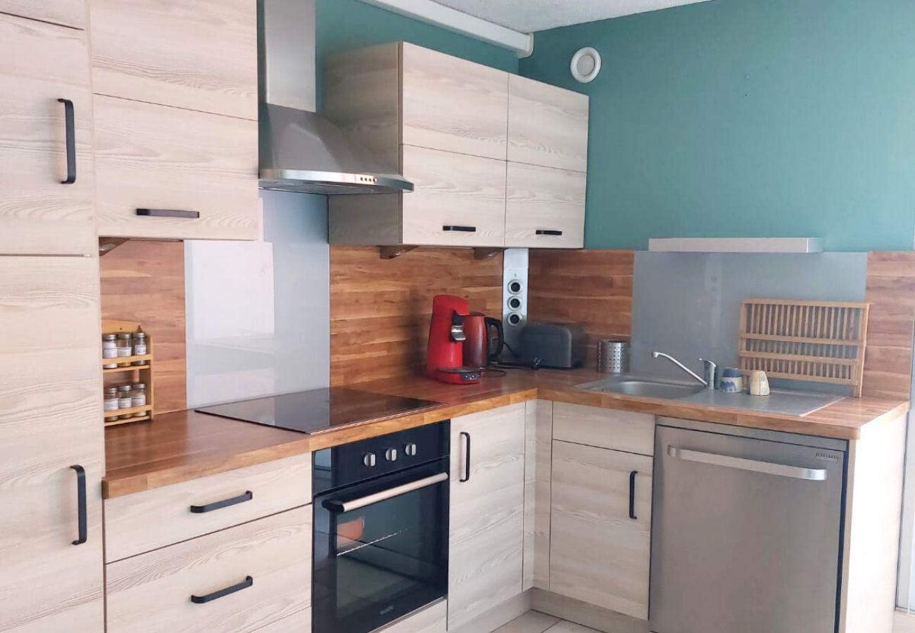 Estudio en Sète - 064 / STUDIO CABINE CLIM,WIFI ET PARKING Estudio en Sète - 064 / STUDIO CABINE CLIM,WIFI ET PARKING