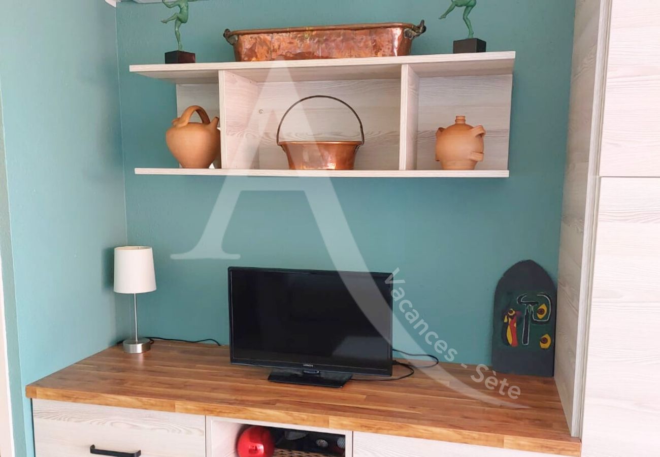 Estudio en Sète - 064 / STUDIO CABINE CLIM,WIFI ET PARKING Estudio en Sète - 064 / STUDIO CABINE CLIM,WIFI ET PARKING