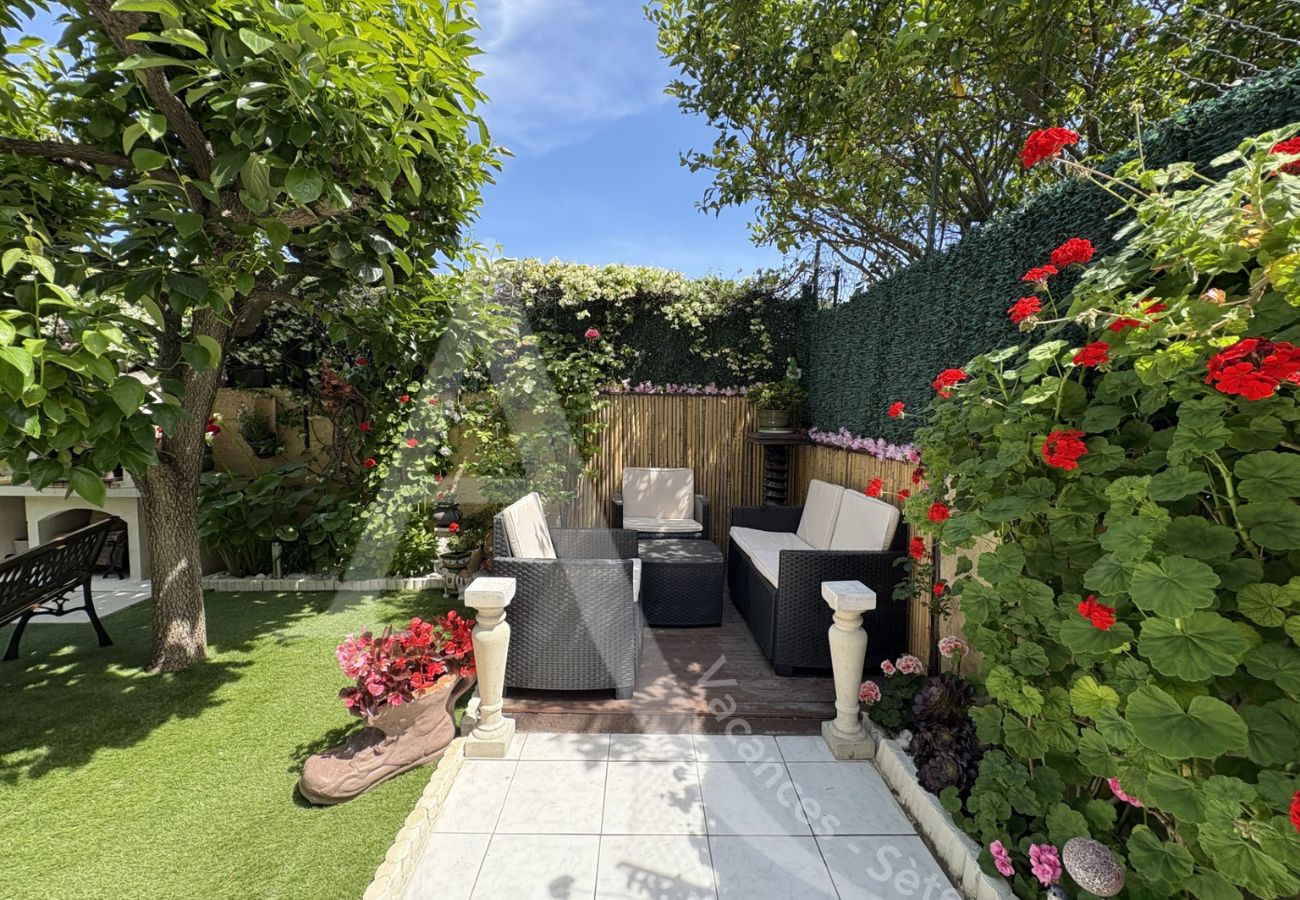 Villa en Sète - 005/ MAISON 6PERS, JARDIN ET WIFI Villa en Sète - 005/ MAISON 6PERS, JARDIN ET WIFI