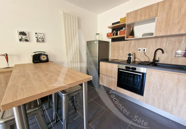 Apartamento en Sète - 031/T2 AVEC TERRASSE ET PLACE DE PARKING Apartamento en Sète - 031/T2 AVEC TERRASSE ET PLACE DE PARKING