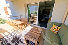 Apartamento en Sète - 031/T2 AVEC TERRASSE ET PLACE DE PARKING