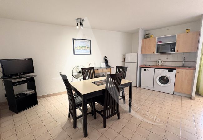 Studio a Sète - 200 / STUDIO AVEC PARKING, WI-FI ET PISCINE Studio a Sète - 200 / STUDIO AVEC PARKING, WI-FI ET PISCINE