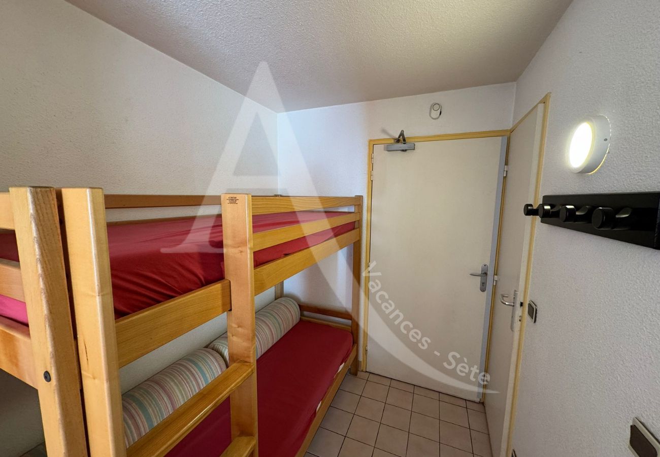 Studio a Sète - 208 / STUDIO AVEC PARKING, PISCINE ET VUE MER