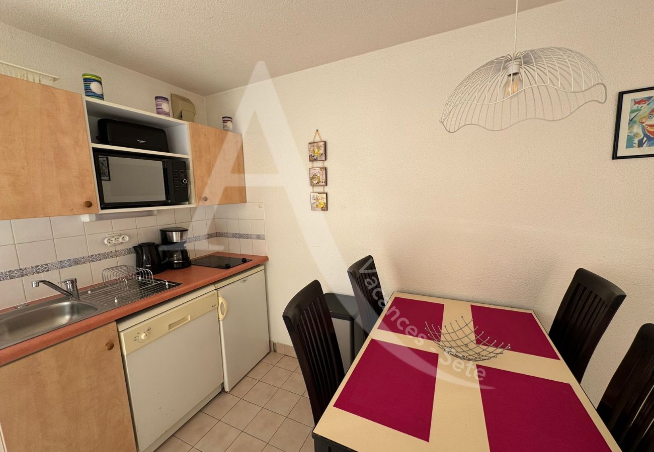 Studio a Sète - 208 / STUDIO AVEC PARKING, PISCINE ET VUE MER