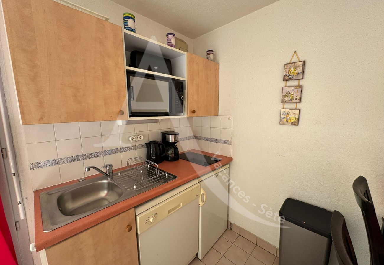 Studio a Sète - 208 / STUDIO AVEC PARKING, PISCINE ET VUE MER