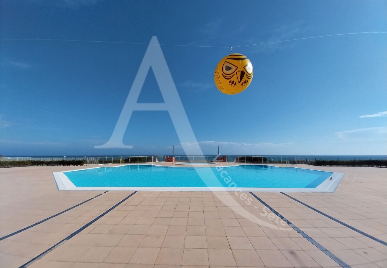 Studio a Sète - 208 / STUDIO AVEC PARKING, PISCINE ET VUE MER