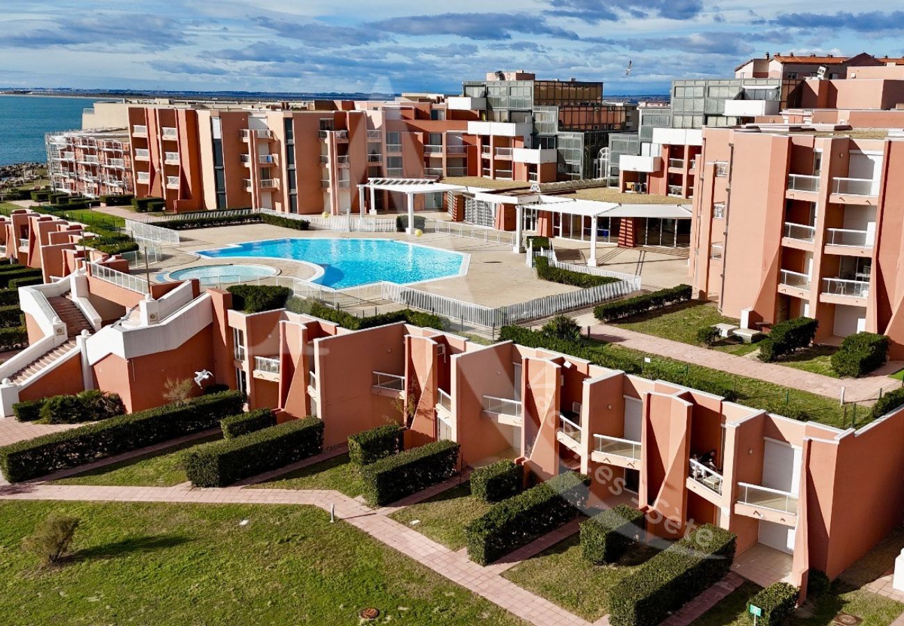 Studio a Sète - 208 / STUDIO AVEC PARKING, PISCINE ET VUE MER