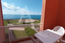 Studio a Sète - 208 / STUDIO AVEC PARKING, PISCINE ET VUE MER