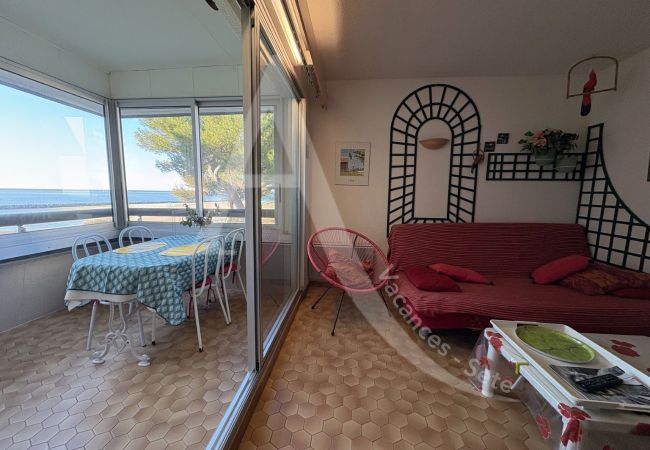  a Sète - 244 / T2 VUE MER, PARKING ET LOGGIA