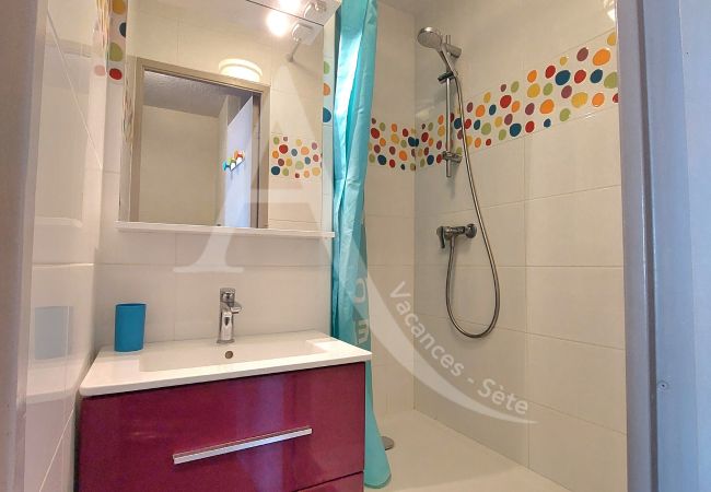 Studio a Sète - 128 / STUDIO VUE MER AVEC PARKING ET WI-FI Studio a Sète - 128 / STUDIO VUE MER AVEC PARKING ET WI-FI