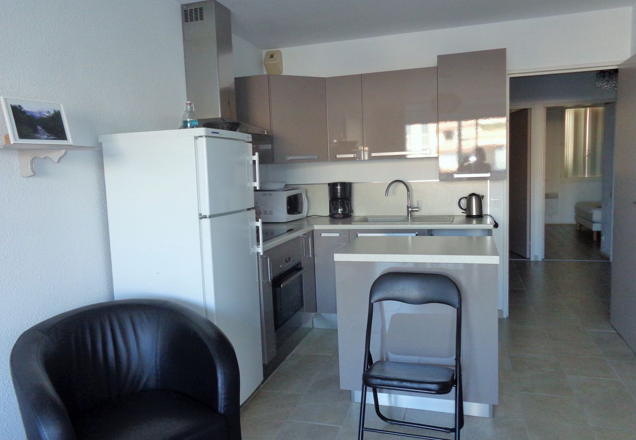 Appartamento a Sète - 008 / T3 AVEC GARAGE ET PISCINE